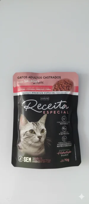 Sache Ração Úmida para Gatos Castrados Salmão 70g